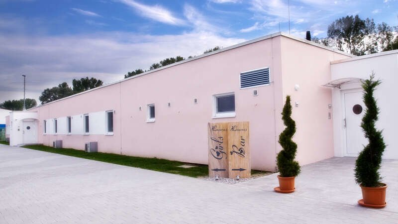 Munca sexy in Germania, fara riscuri, poti doar castiga.